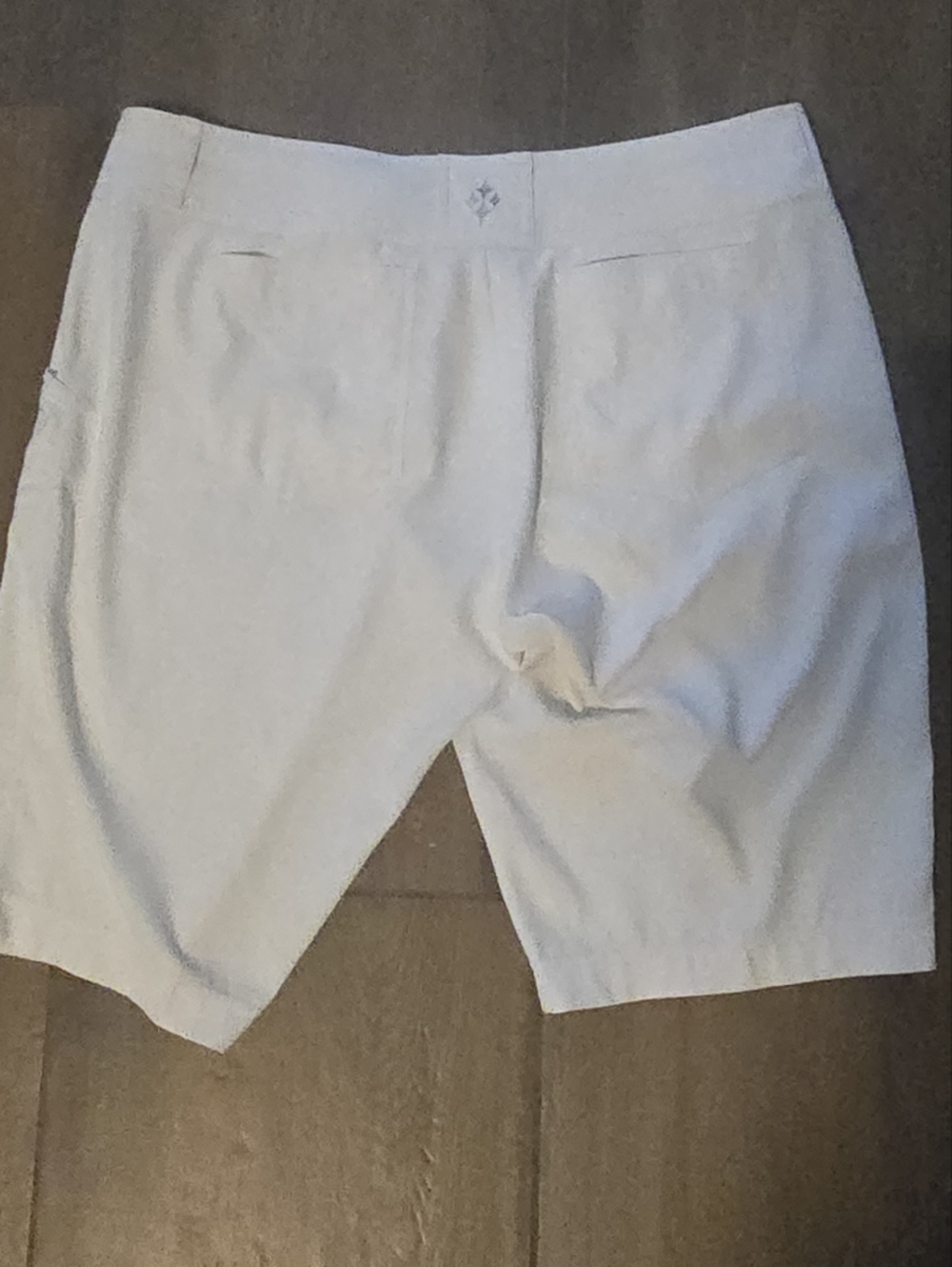 JoFit White Belted Shorts. Size 12. 11" Inseam.  Great Preowned Condition. - Picture 2 of 4